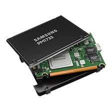 Samsung 3.84GB PM1733 EVT2 2.5 PCIe 4.0 x4 SSD